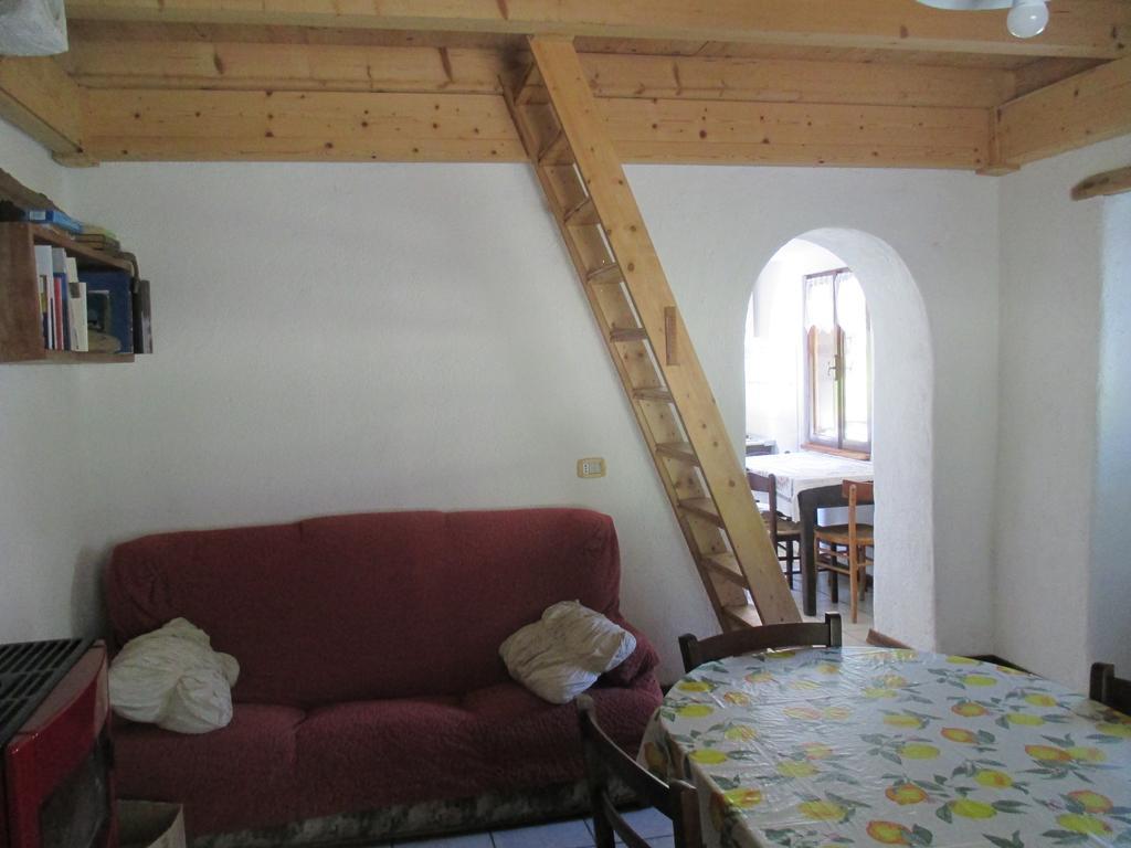 B&B L'Asinello Rampante Арта-Терме Экстерьер фото